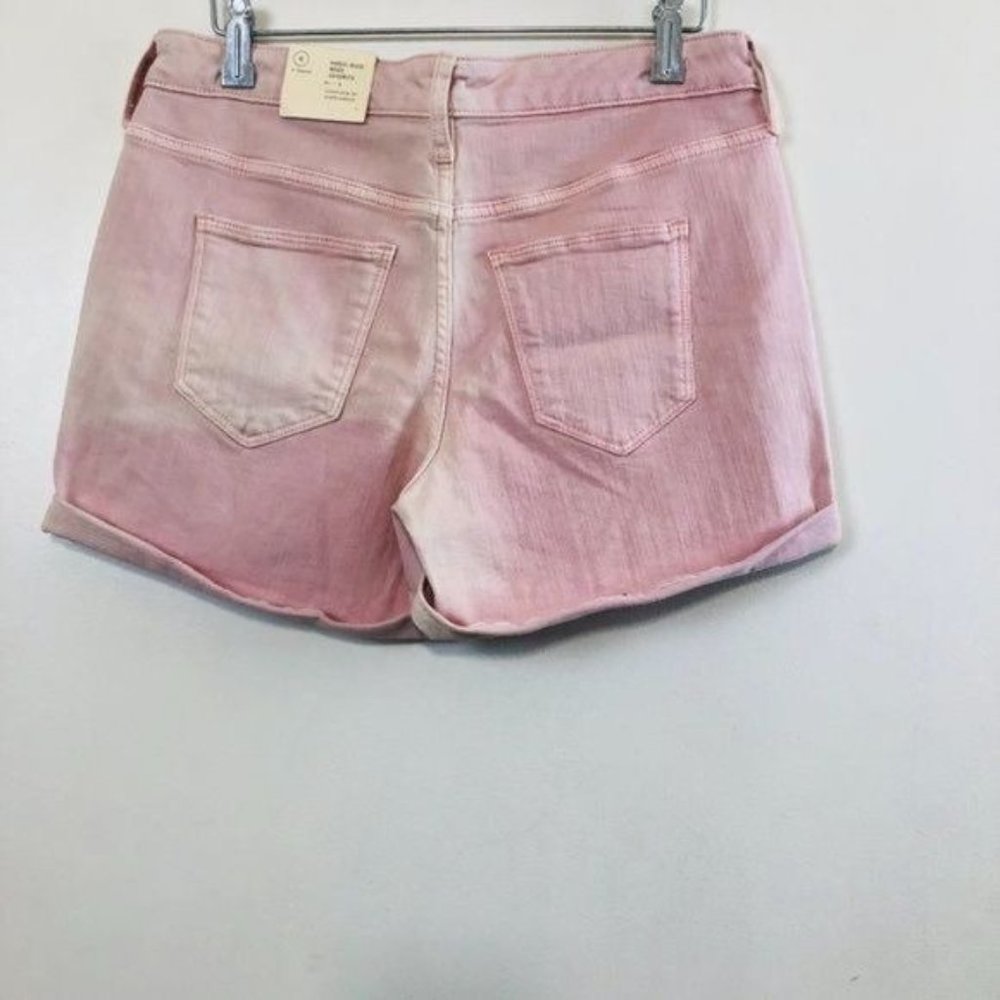 Sold NWT Universal Thread Pink Midi- Fitted Hip Shorts- Size 6 - Picture 5 of 8